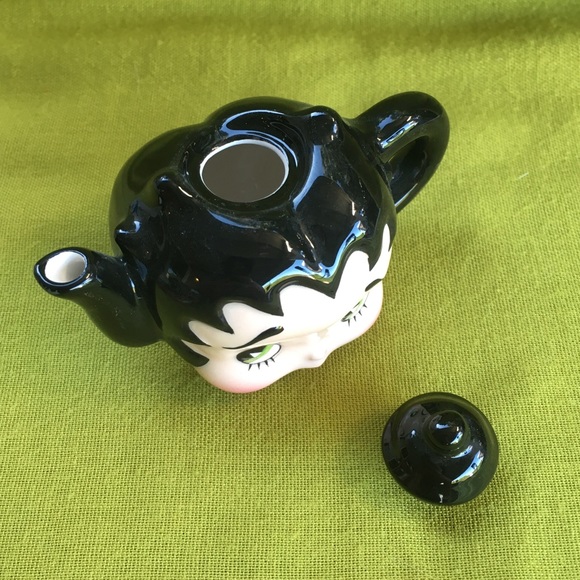 Vtg 1998 *Betty Boop* Miniature Ceramic Tea Set~ - Picture 4 of 8